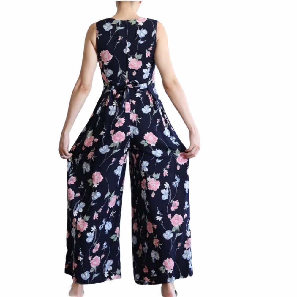 Vintage Jeffrey & Dara Wide Leg navy blue floral jumpsuit size 10 - Picture 3 of 16